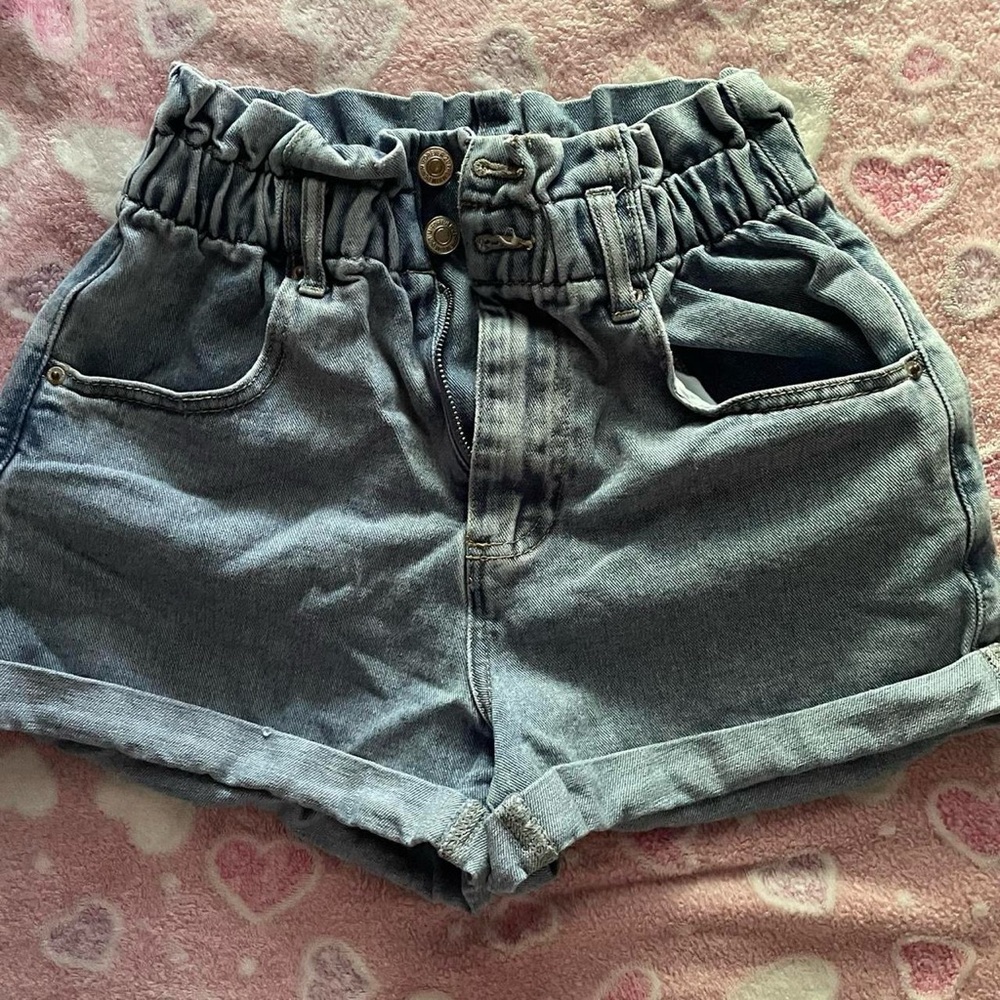 Light wash paperbag shorts 100% cotton